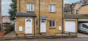 Flat to rent in Brook Street, Oxford, Oxfordshire OX1