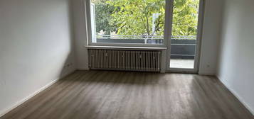 1  Zimmer Wohnung mit Balkon