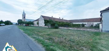 Casa traditionala din caramida de 534 mp cu 4 camere in Neudorf