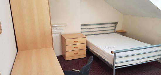 2 bed shared accommodation to rent