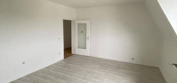 2-Zimmer DG-Wohnung in zentraler Lage von Mülheim Broich - für max. zwei Personen