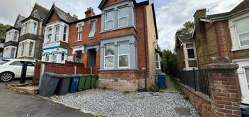 2 bed flat to rent