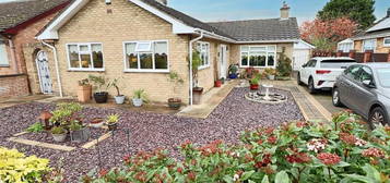 2 bedroom detached bungalow for sale