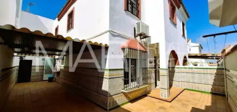 Casa adosada en Mayorazgo