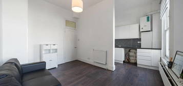 1 bedroom flat