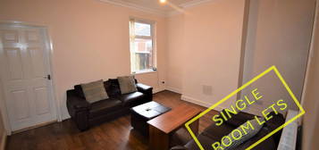 Terraced house to rent in Seaford Street, Stoke-On-Trent ST4