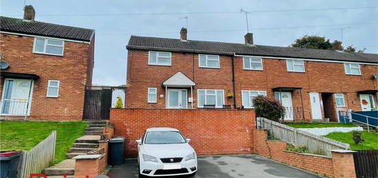 End terrace house for sale in Willow Road, Nuneaton CV10