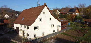 CHARMANTES BAUERNHAUS MIT GROSSEM GARTEN: Balingen-Zillhausen