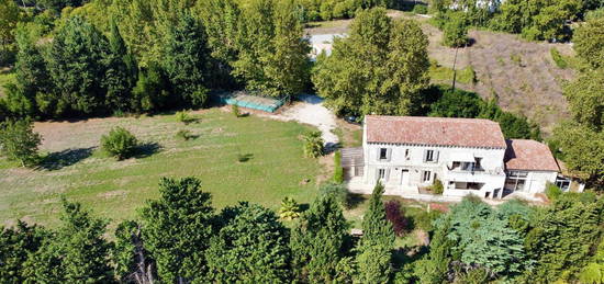 AVIGNON CEINTURE VERTE - Mas 326m2 - 16 pièces - 7000m2 de p