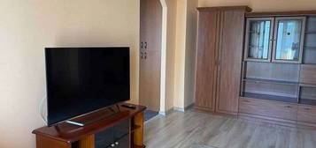 Proprietar, inchiriez apartament cu 3 cam si 2 bai in Titan