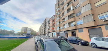 Piso en calle De José Martínez Ruiz Azorín en Las Fuentes, Zaragoza