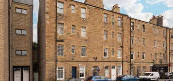 Flat to rent in St Leonards Hill, South Side, Edinburgh EH8