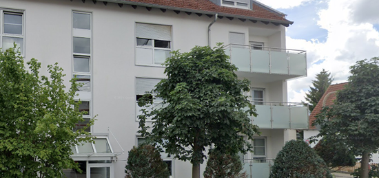 Helle 2-Zimmer-Wohnung mit sonniger Terrasse