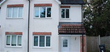 Semi-detached house to rent in Kipling Road, Northfield, Birmingham B30