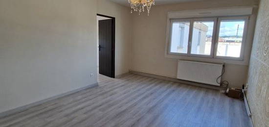 Appartement à vendre 4 pièces à FLORANGE (57)