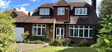 3 bed detached house for sale