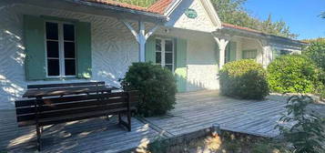 CAP FERRET 44 HECTARES  - VILLA AVEC JARDIN