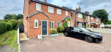 2 bedroom semi-detached house for sale