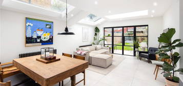 Flat for sale in Ashenden Road, Homerton, London E5