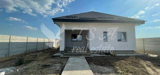 Casa de vanzare, zona noua Pantelimon, 0% comision!