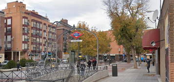 Piso en venta en Calle del Congosto, Casco Histórico de Vallecas