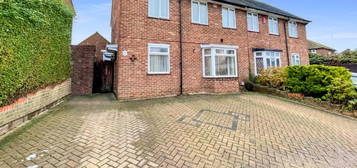 3 bedroom semi-detached house for sale