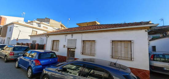 Casa de pueblo en venta en calle Lopez Morcillo, 9