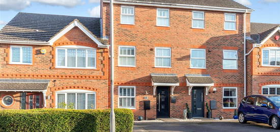 Town house for sale in Cheshire Rise, Bletchley, Milton Keynes MK3