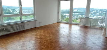 Lichtdurchflutete 3-Zi-Wohnung Panoramablick Wetzlar barrierefrei fußläuf Stadt