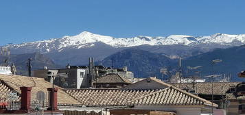 Ático en Centro - Sagrario, Granada