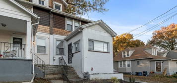 226 Lewis Ave, Lansdowne, PA 19050