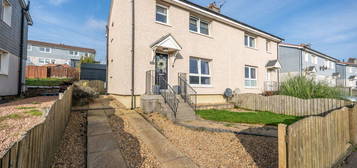 3 bed semi-detached house for sale