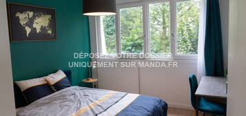 Appartement meublé  à louer, 5 pièces, 4 chambres, – m²