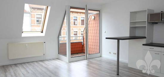 Studenten-Apartment mit Einbauküche, Fahrstuhl und Süd-Balkon *Uninähe*