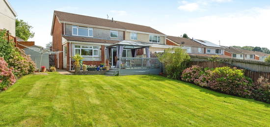 3 bed semi-detached house for sale