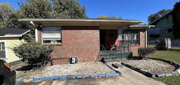 524 55th St, Fairfield, AL 35064