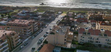 Apartamento T3 Duplex convertido em T2 Duplex | 100 metros da praia...