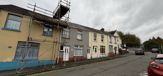 Flat to rent in Cwmbath Road, Morriston, Swansea SA6