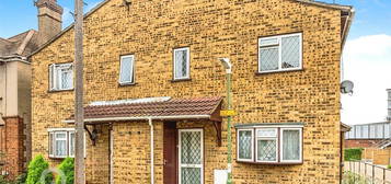 1 bed semi-detached house for sale