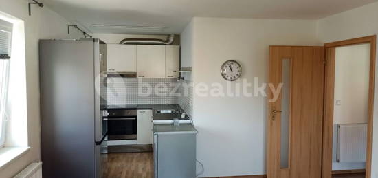 Pronájem bytu 2+kk 55 m², Velvarská, Horoměřice