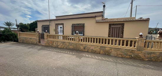 Casa o chalet independiente en venta en  canalejas