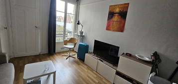 Studio  à louer, 1 pièce, 20 m², Étage 3/7