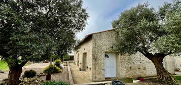 Maison  à vendre, 6 pièces, 4 chambres, 180 m²