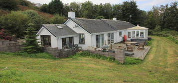 4 bedroom detached bungalow for sale