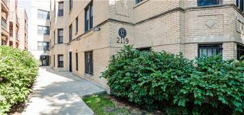 2119 N  Campbell Ave #1R, Chicago, IL 60647