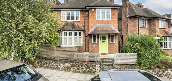 Terraced house to rent in Fitzwarren Gardens, London N19