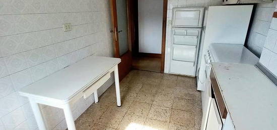 Piso en venta en Iparraguirre Kalea, Centro - Albiz - Markonzaga