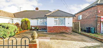 2 bedroom semi-detached bungalow for sale