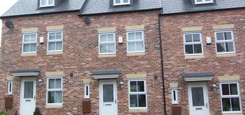 3 bedroom terraced house