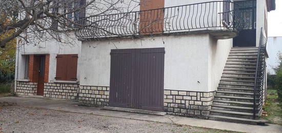 Maison sur 700m2 à Gardanne